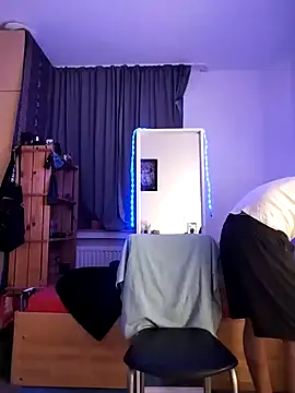 Dennis 2024 online show from January 21, 8:21 pm