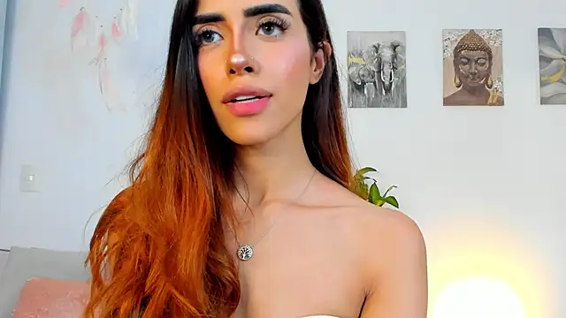 StormiRusso online show from January 16, 1:06 am