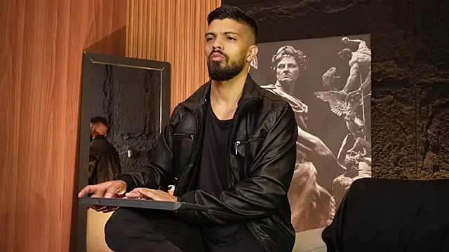 DannSaenz online show from September 14, 10:36 am