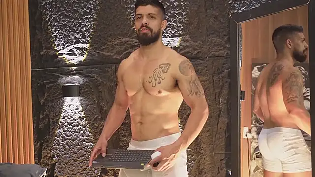 DannSaenz online show from October 7, 2:14 pm