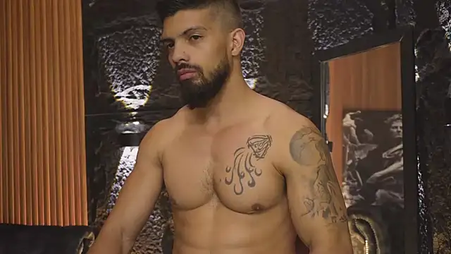 DannSaenz online show from October 15, 3:12 pm