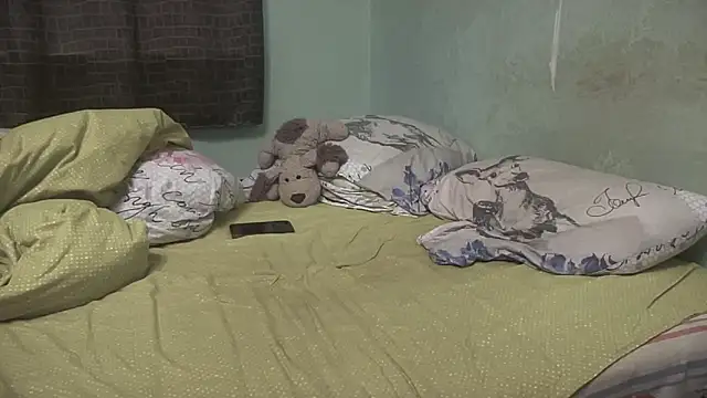 Diamond Tyler online show from October 19, 4:02 am