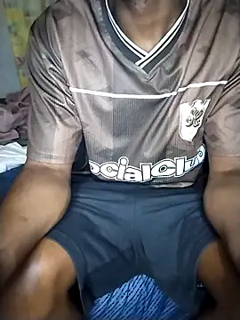 Convertiblechulo online show from April 18, 6:12 pm