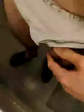 bossofpanty94 online show from January 24, 9:47 pm