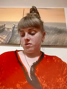 CoddessCrystal online show from April 2, 8:06 pm