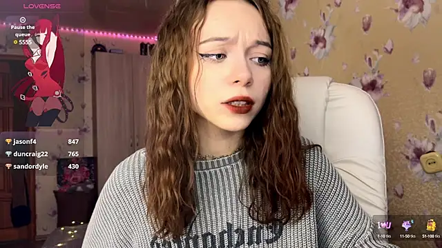 Snapshot of _SofiaBrown chatting on December 20, 1:25 am SofiaBrown online show from December 20, 1:25 am