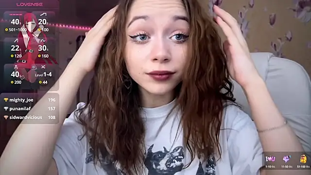 Snapshot of _SofiaBrown chatting on February 12, 7:44 am SofiaBrown online show from February 12, 7:44 am