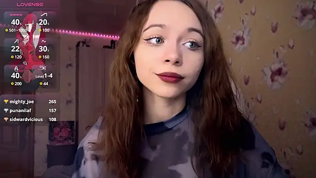 Snapshot of _SofiaBrown chatting on February 12, 12:55 pm SofiaBrown online show from February 12, 12:55 pm