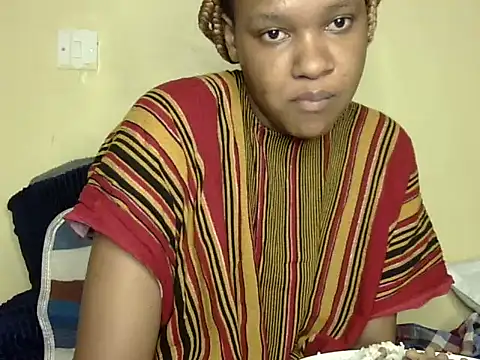 Snapshot of Jay_Vee chatting on July 12, 9:33 am Jay Vee online show from July 12, 9:33 am