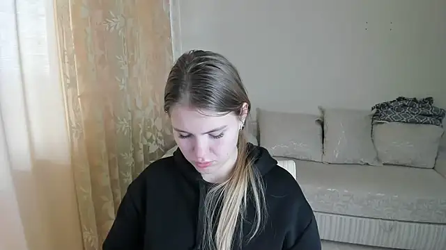 Snapshot of NinaRihh chatting on January 14, 12:56 pm NinaRihh online show from January 14, 12:56 pm