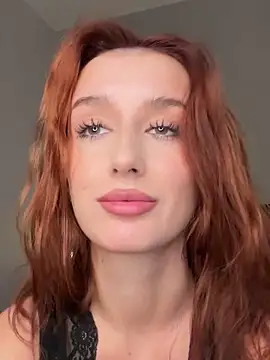 OmeliaDior online show from September 18, 5:04 pm