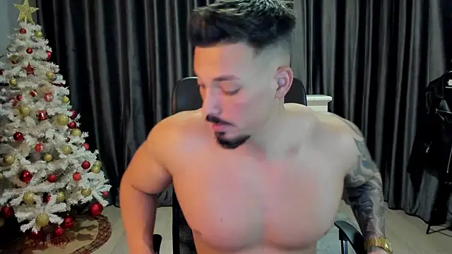 HaydenSpearss online show from December 13, 4:05 pm