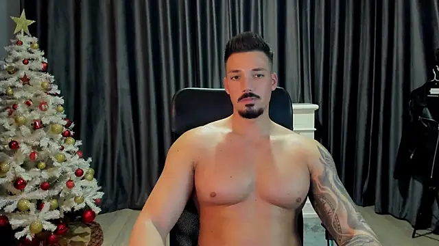 HaydenSpearss online show from December 17, 7:15 pm