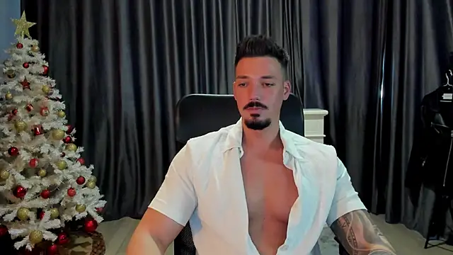 HaydenSpearss online show from December 18, 1:02 pm