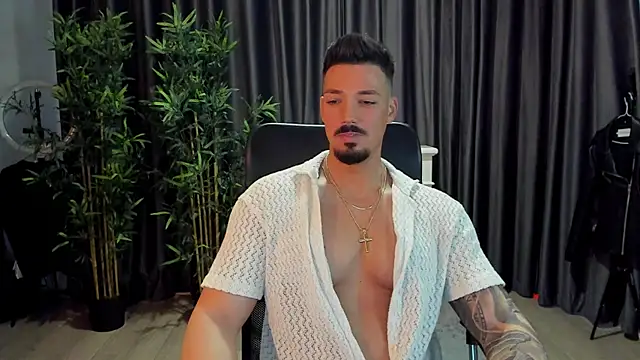 HaydenSpearss online show from February 15, 9:05 am