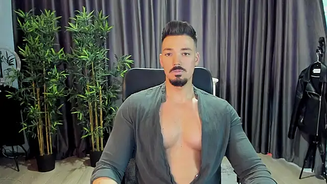 HaydenSpearss online show from March 15, 10:46 am