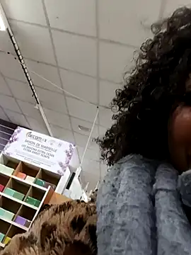 Laanegraofficial  online show from January 2, 7:40 pm