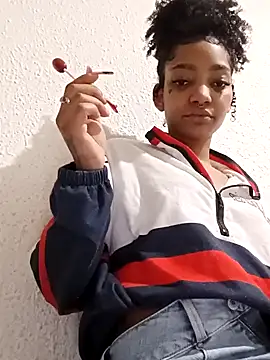 Laanegraofficial  online show from January 5, 6:02 pm