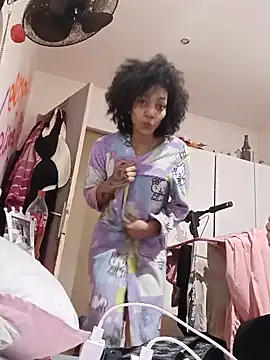 Laanegraofficial  online show from February 15, 11:36 pm