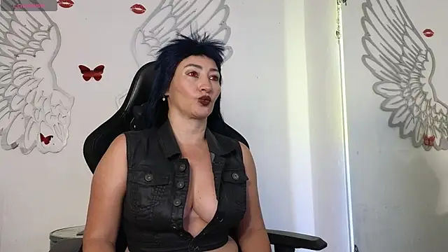 avatomas 02 online show from April 10, 4:06 am