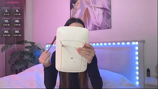 Snapshot of Veronica_leal chatting on December 16, 11:15 am Veronica leal online show from December 16, 11:15 am