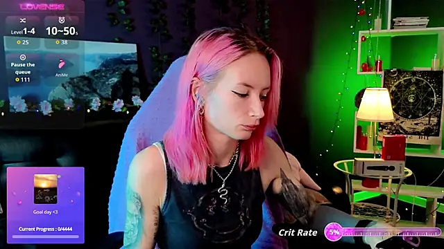  HelenCarter online show from October 18, 8:42 pm