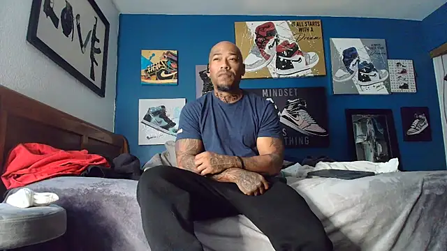 athephenomenal1 online show from November 10, 8:08 pm