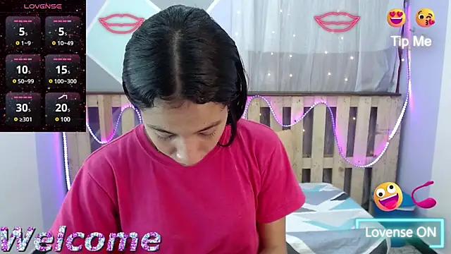 Lina10 online show from February 3, 8:03 pm