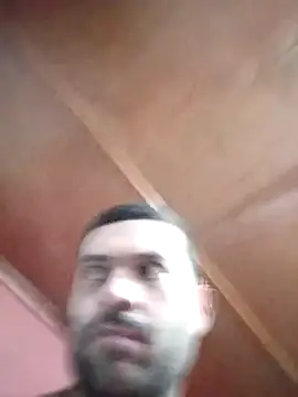 Snapshot of Rober2230 chatting on December 30, 6:20 am Rober2230 online show from December 30, 6:20 am