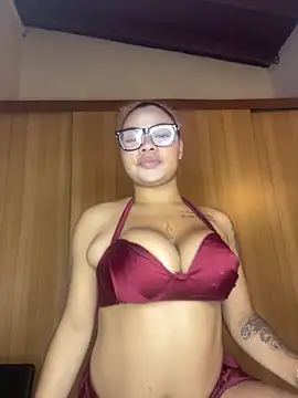 Eloisa cleavage  online show from April 17, 10:07 am