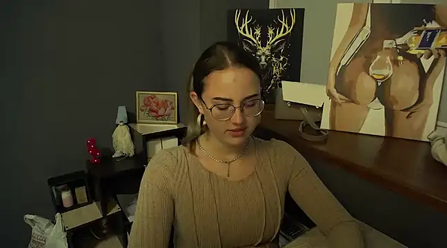 luxie milady online show from January 25, 2:47 pm