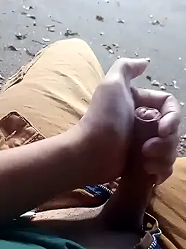 puingola 01 online show from December 1, 9:26 pm