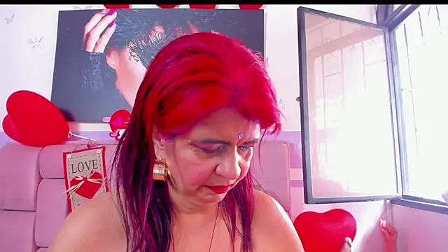 Snapshot of RoxetteMature chatting on February 12, 2:54 pm RoxetteMature online show from February 12, 2:54 pm