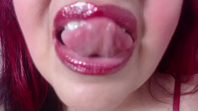 Snapshot of RoxetteMature chatting on October 15, 12:16 pm RoxetteMature online show from October 15, 12:16 pm
