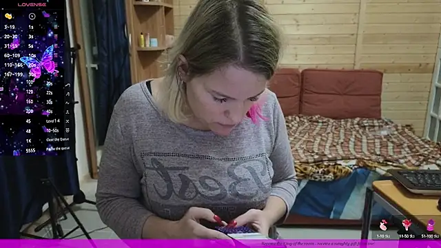 EVAshinyGIRL online show from January 15, 4:54 pm