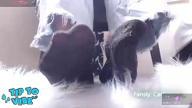 carlajames  online show from January 10, 8:26 pm