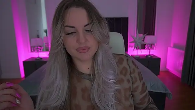 KiraCandyS online show from February 19, 10:06 pm