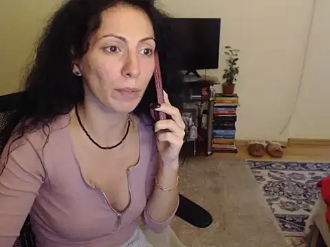 Emmatoo online show from October 18, 2:51 pm