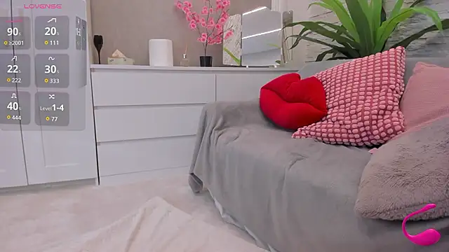 Snapshot of Jessy_Jo chatting on February 25, 7:51 am Jessy Jo online show from February 25, 7:51 am