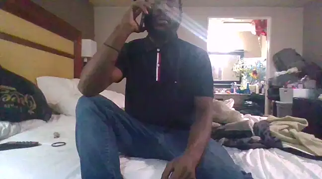 Snapshot of Mrbbc803 chatting on February 21, 6:59 pm Mrbbc803 online show from February 21, 6:59 pm