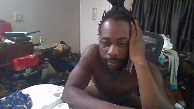 Snapshot of Mrbbc803 chatting on March 2, 2:51 am Mrbbc803 online show from March 2, 2:51 am