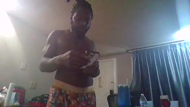 Snapshot of Mrbbc803 chatting on March 4, 6:50 pm Mrbbc803 online show from March 4, 6:50 pm