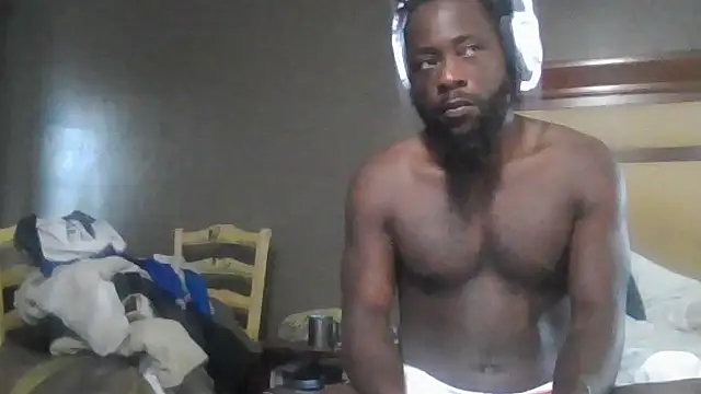 Snapshot of Mrbbc803 chatting on October 6, 9:34 pm Mrbbc803 online show from October 6, 9:34 pm
