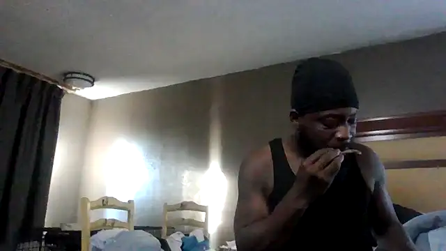Snapshot of Mrbbc803 chatting on October 14, 9:48 pm Mrbbc803 online show from October 14, 9:48 pm