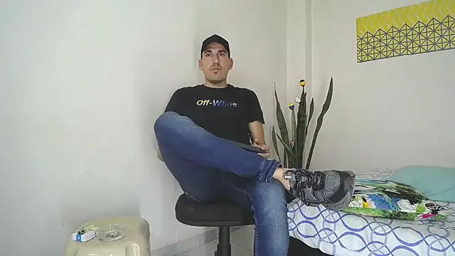 Snapshot of jayydenandjacob chatting on March 22, 7:31 pm jayydenandjacob online show from March 22, 7:31 pm