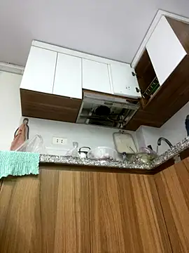 -SingleMom- online show from September 25, 2:04 am