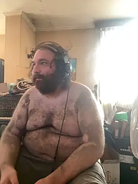 hairyhulk online show from October 20, 8:31 pm