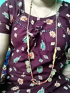 Snapshot of kasmika_kasmika chatting on December 21, 5:40 pm kasmika kasmika online show from December 21, 5:40 pm