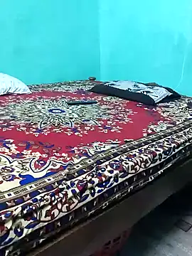 Snapshot of kasmika_kasmika chatting on December 22, 3:33 pm kasmika kasmika online show from December 22, 3:33 pm