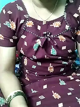 Snapshot of kasmika_kasmika chatting on January 2, 8:35 pm kasmika kasmika online show from January 2, 8:35 pm